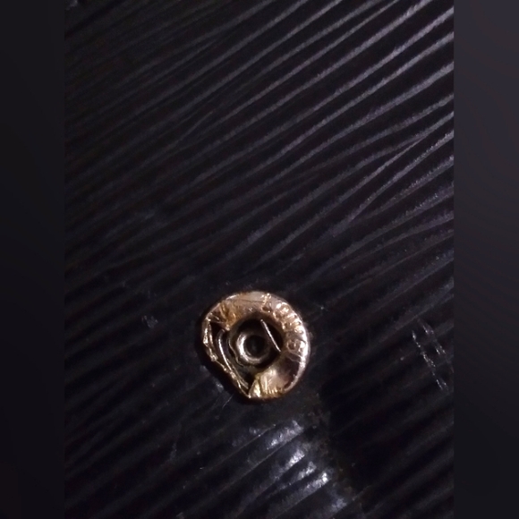 Authentic Louis Vuitton Black Epi Leather Porte Tresor International Wallet - Picture 12 of 16